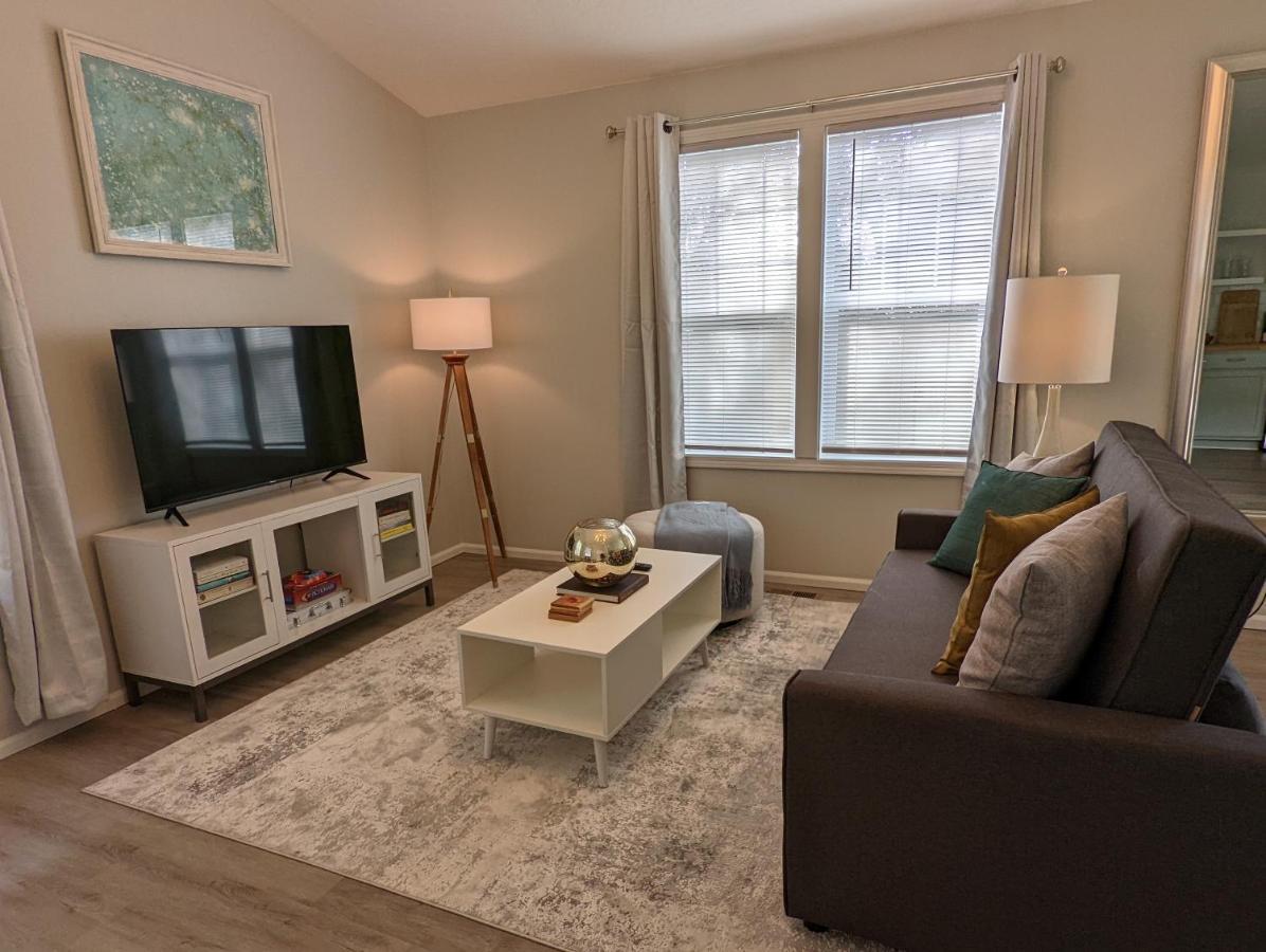 Contemporary 2-Bedroom Close To Downtown, Dining Eugene Eksteriør billede