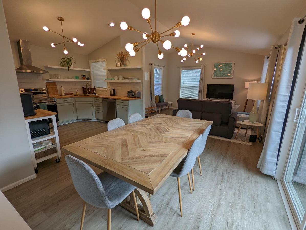 Contemporary 2-Bedroom Close To Downtown, Dining Eugene Eksteriør billede