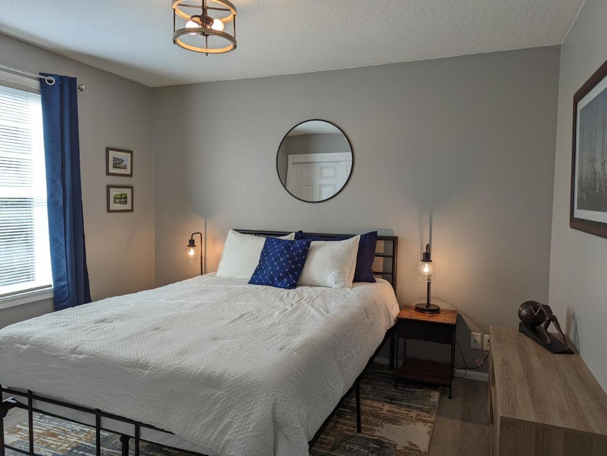 Contemporary 2-Bedroom Close To Downtown, Dining Eugene Eksteriør billede